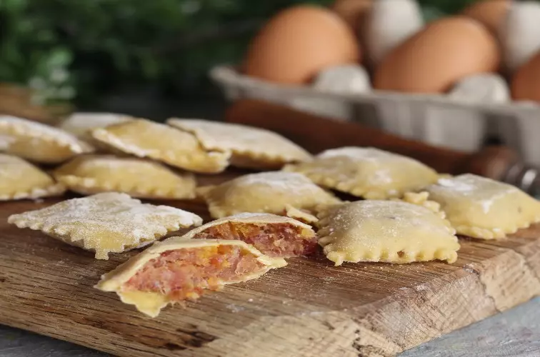 Die besten Ravioli-Füllungen - italienische Rezepte 13 Ravioli al prosciutto crudo